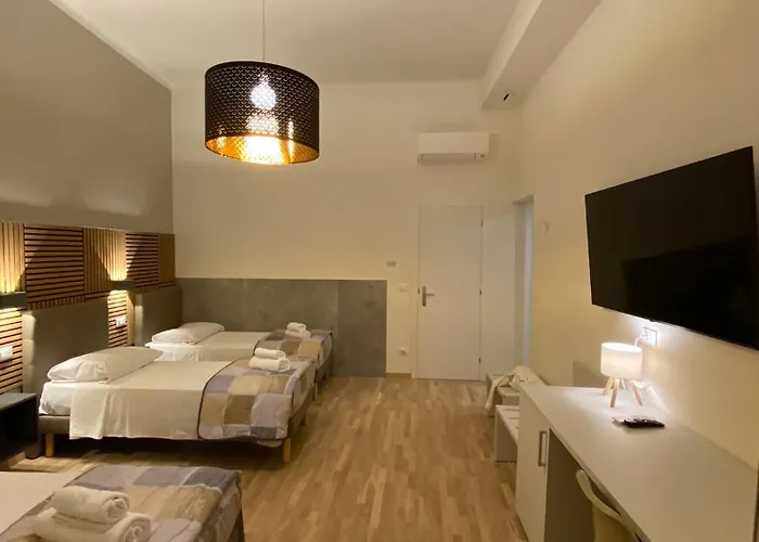 Zambo Guest house 3*